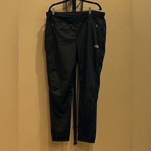 The North Face Black Women's Jogger-Style Shell Pants